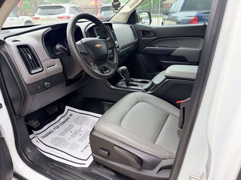 Used 2021 Chevrolet Colorado W/T RWD image 24
