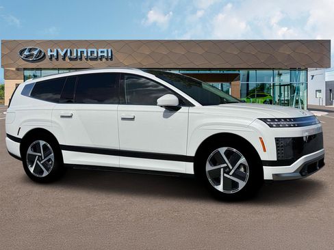 New 2026 Hyundai Ioniq 9 Calligraphy AWD/4WD image 10