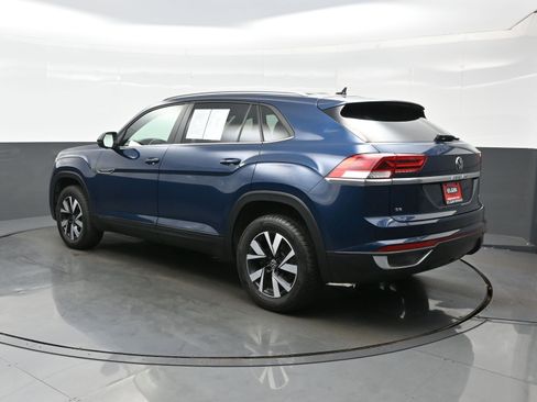 Used 2020 Volkswagen Atlas Cross Sport SE image 6