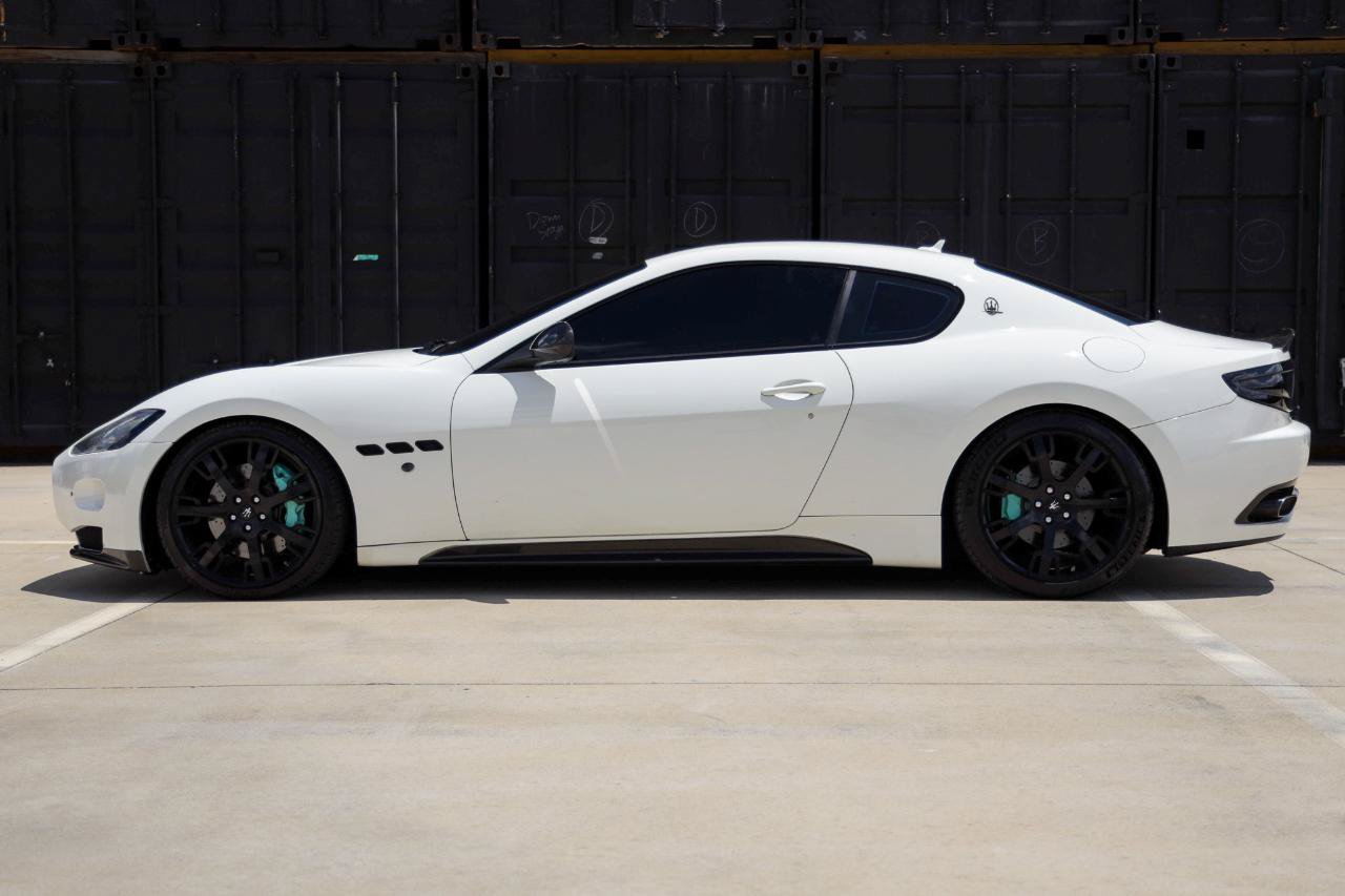 Used 2011 Maserati GranTurismo S RWD image 3