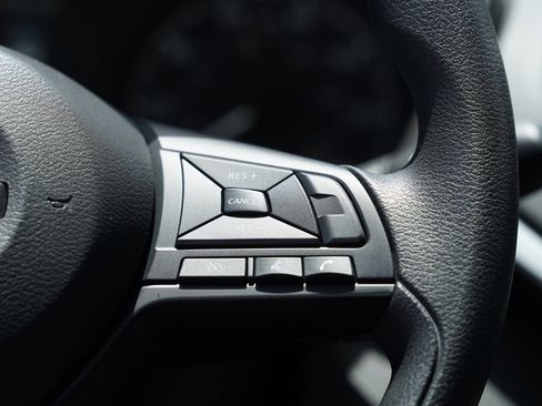 Used 2025 Nissan Altima 2.5 S FWD image 18