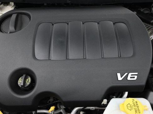 Used 2018 Dodge Journey Crossroad image 11