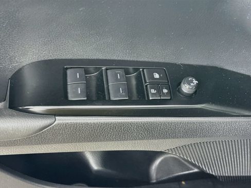 Used 2025 Toyota Camry LE w/ Convenience Package AWD/4WD image 18