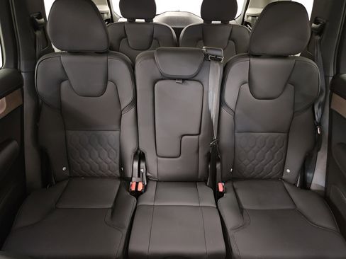 New 2026 Volvo XC90 B5 Plus w/ Protection Package AWD/4WD image 42