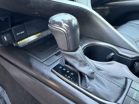 Used 2021 Toyota Camry XSE FWD image 24