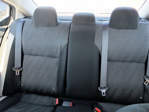 Used 2022 Nissan Versa SV image 13