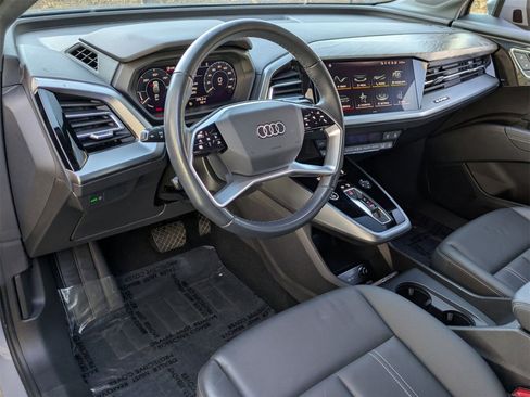 Used 2023 Audi Q4 e-tron Premium w/ Convenience Package image 15
