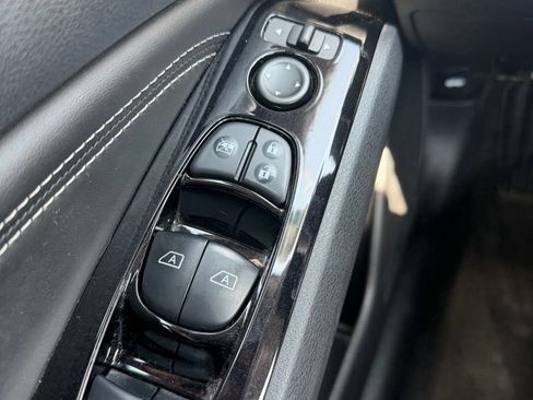 Used 2022 Nissan Altima 2.5 SL FWD image 19