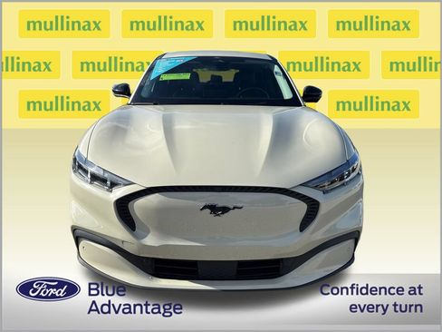 Used 2025 Ford Mustang Mach-E Select w/ Comfort Package Lite AWD/4WD image 11