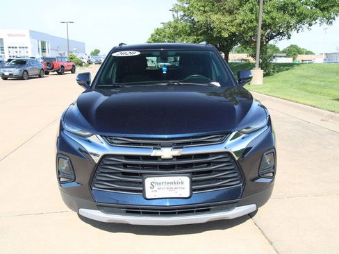 Used 2020 Chevrolet Blazer LT FWD image 2