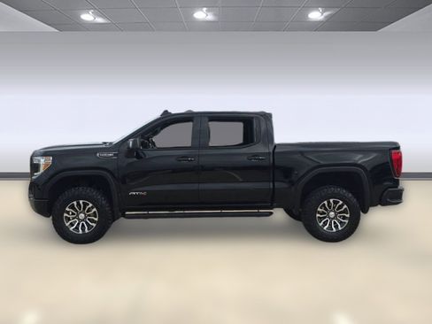 Used 2021 GMC Sierra 1500 AT4 w/ AT4 Value Package image 2