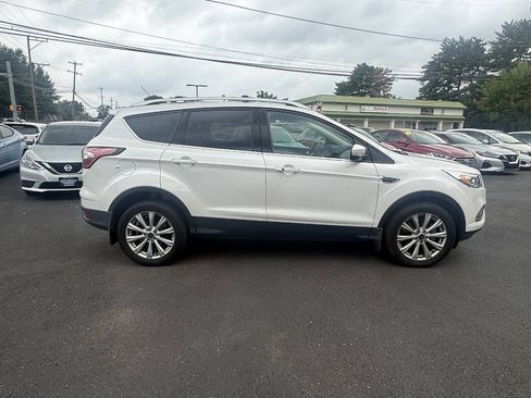 Used 2017 Ford Escape Titanium AWD/4WD image 13