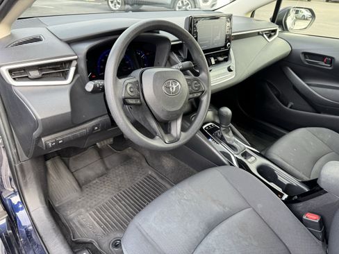 Used 2022 Toyota Corolla LE image 26
