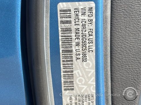 Used 2025 Dodge Durango GT image 34