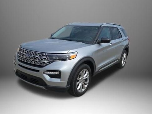 Used 2024 Ford Explorer Limited AWD/4WD image 10