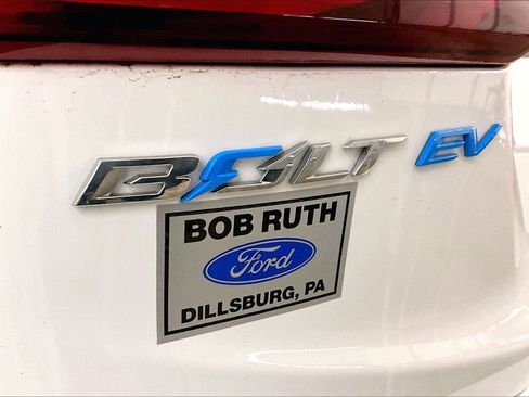 Used 2020 Chevrolet Bolt LT image 13