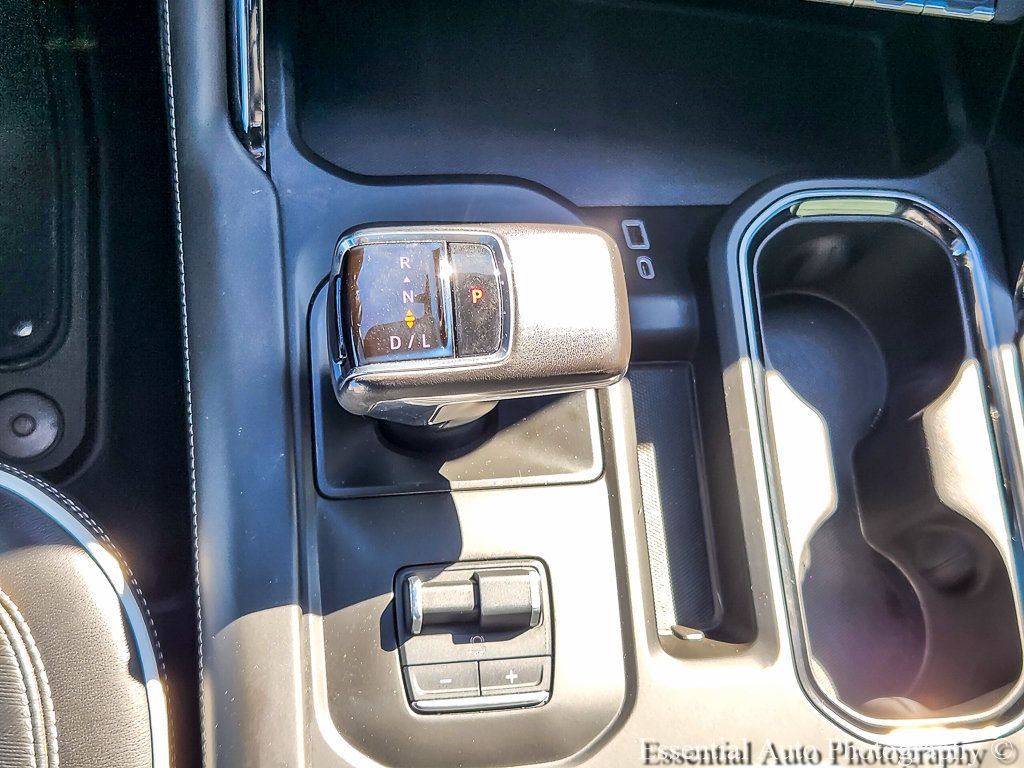 Used 2022 GMC Sierra 1500 AT4X AWD/4WD image 15
