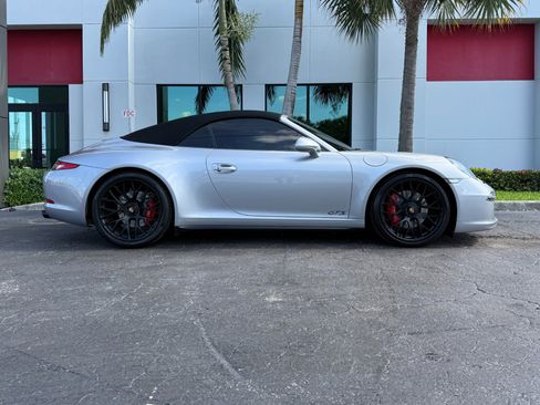 Used 2016 Porsche 911 Carrera GTS image 3