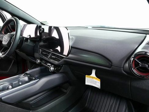 New 2025 Chevrolet Equinox EV RS image 23