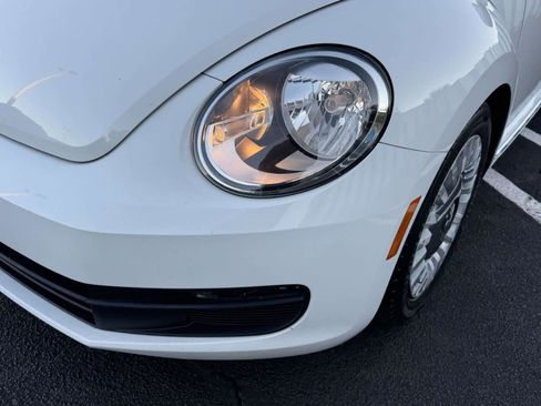 Used 2015 Volkswagen Beetle 1.8T image 9