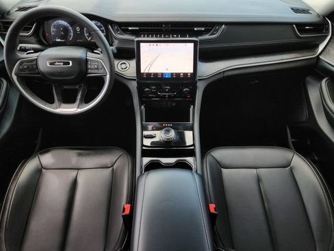 Certified 2023 Jeep Grand Cherokee L Limited AWD/4WD image 25