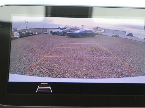 Used 2020 Chevrolet Malibu LT image 23