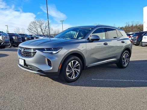 Used 2023 Buick Envision Essence image 6