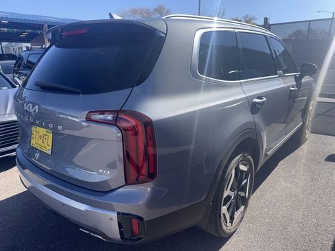 Used 2024 Kia Telluride S w/ S Sunroof Package image 18