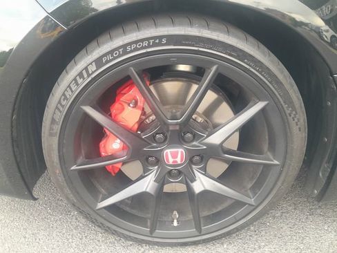 Used 2025 Honda Civic Type R image 23