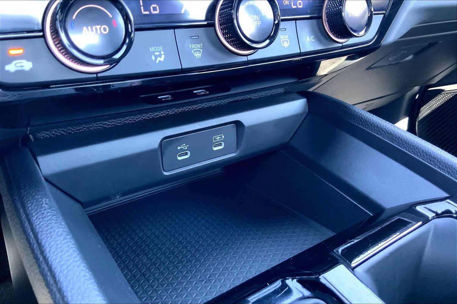 Used 2024 Honda Accord Sport image 35