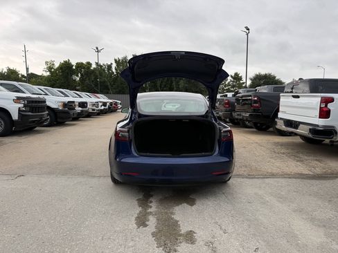 Used 2018 Tesla Model 3 Long Range AWD/4WD image 36