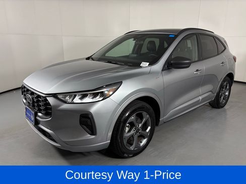 Used 2024 Ford Escape ST-Line AWD/4WD image 5