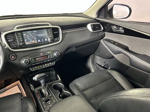Used 2019 Kia Sorento SX w/ SX Touring Package image 39
