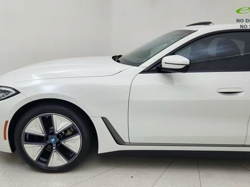 Used 2023 BMW i4 eDrive35 RWD image 9