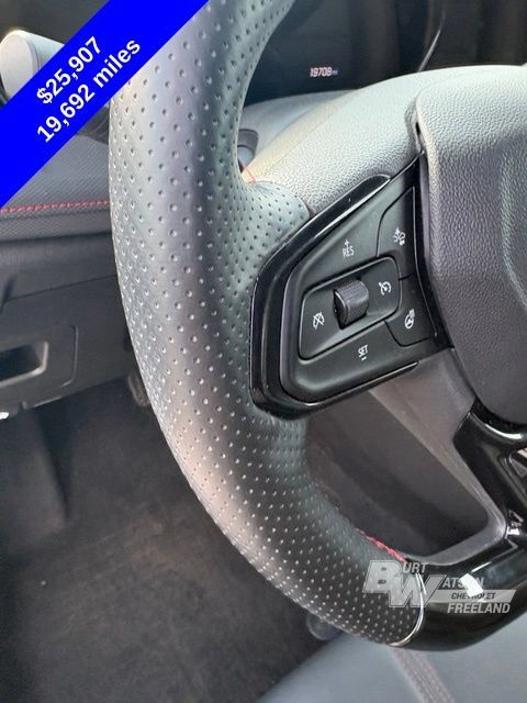 Used 2024 Chevrolet TrailBlazer RS w/ Convenience Package AWD/4WD image 16