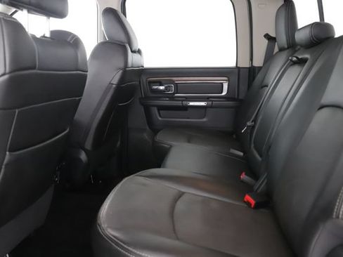 Used 2014 RAM 2500 Laramie w/ Convenience Group AWD/4WD image 27