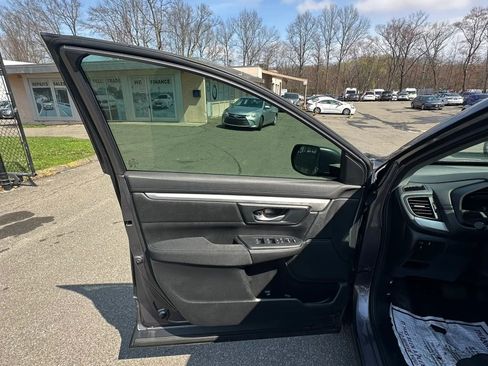 Used 2020 Honda CR-V LX image 22