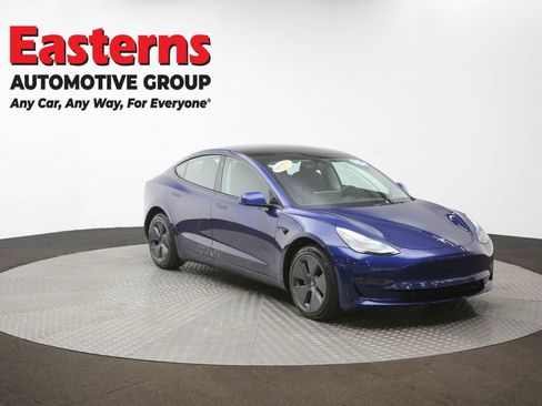 Used 2023 Tesla Model 3 Standard Range image 48
