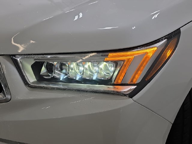Used 2020 Acura MDX w/ Technology Package AWD/4WD image 29