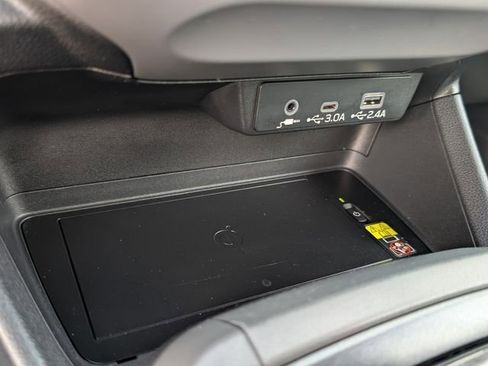 Certified 2025 Subaru Crosstrek 2.5i Limited image 31