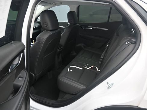 Used 2024 Buick Envision Preferred AWD/4WD image 17