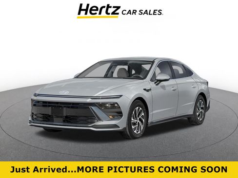 Used 2026 Hyundai Sonata Blue FWD image 1