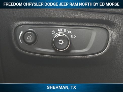 Used 2024 Chevrolet Equinox LT image 16