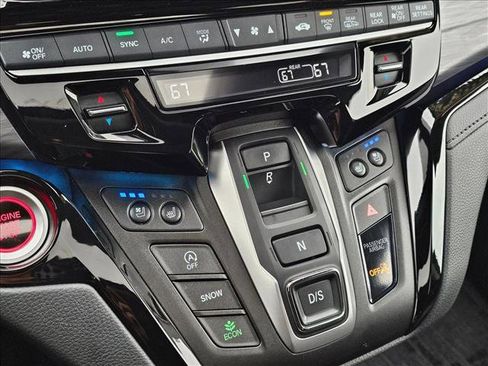 Used 2025 Honda Odyssey Elite image 28