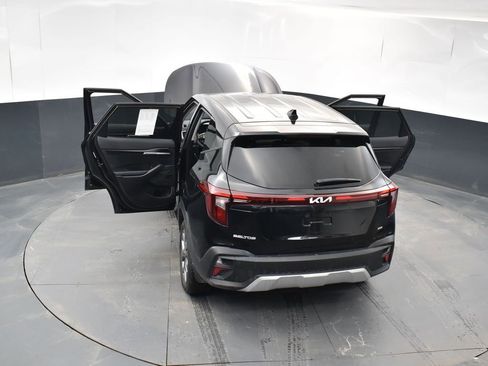 Used 2026 Kia Seltos LX image 22