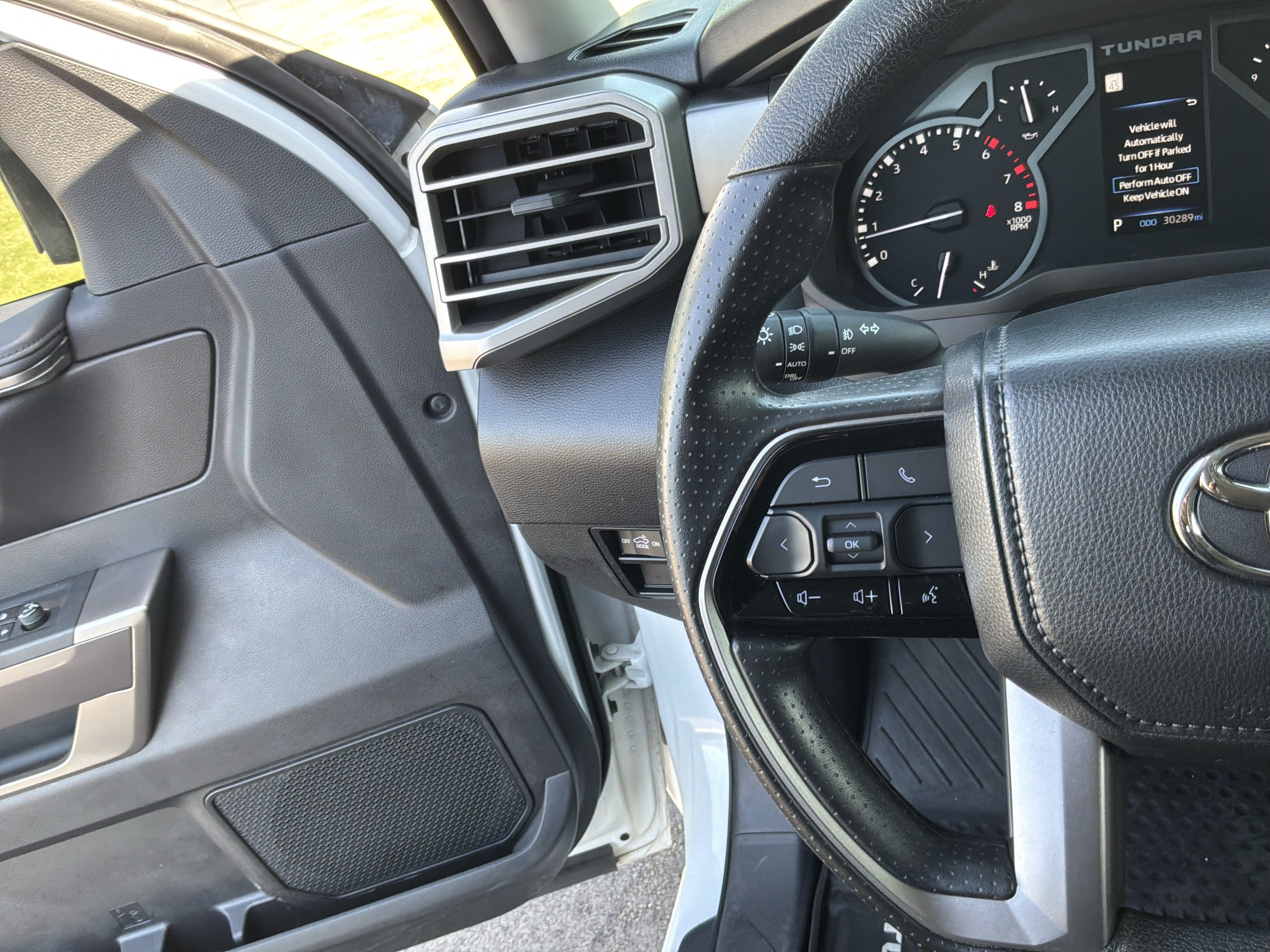 Used 2023 Toyota Tundra SR5 AWD/4WD image 19