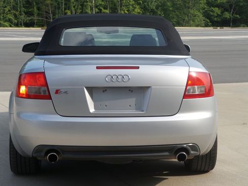 Used 2006 Audi S4 Cabriolet image 15