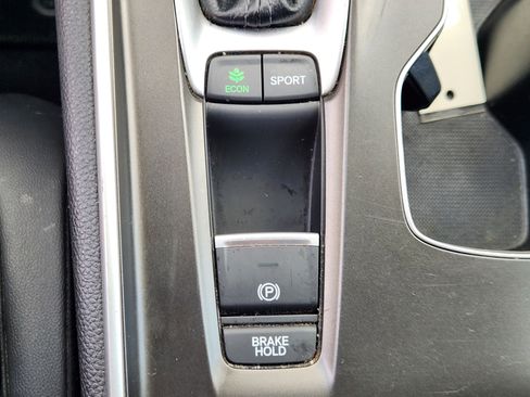 Used 2019 Honda Accord Sport image 21