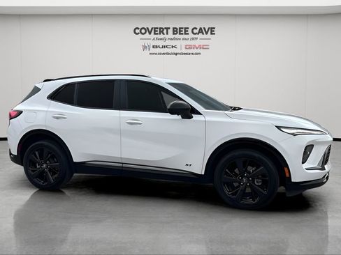 Used 2025 Buick Envision Sport Touring image 12