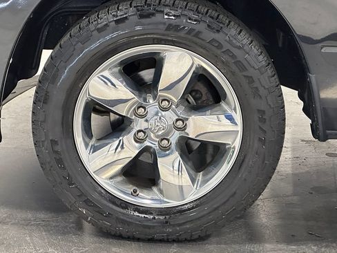 Used 2018 RAM 1500 Express w/ Express Value Package AWD/4WD image 17